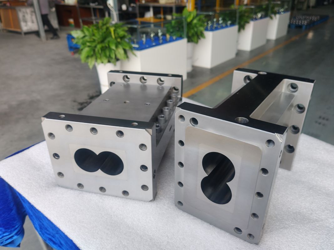 Fässer für ein Zwillingsschraubenextruder zur Verwendung von Zwillingsschraubenextrusionsmaschinen