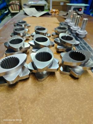 Zwillingsschraubenextruder-Kneidblöcke mit Glasfaser / Kalziumcarbonat